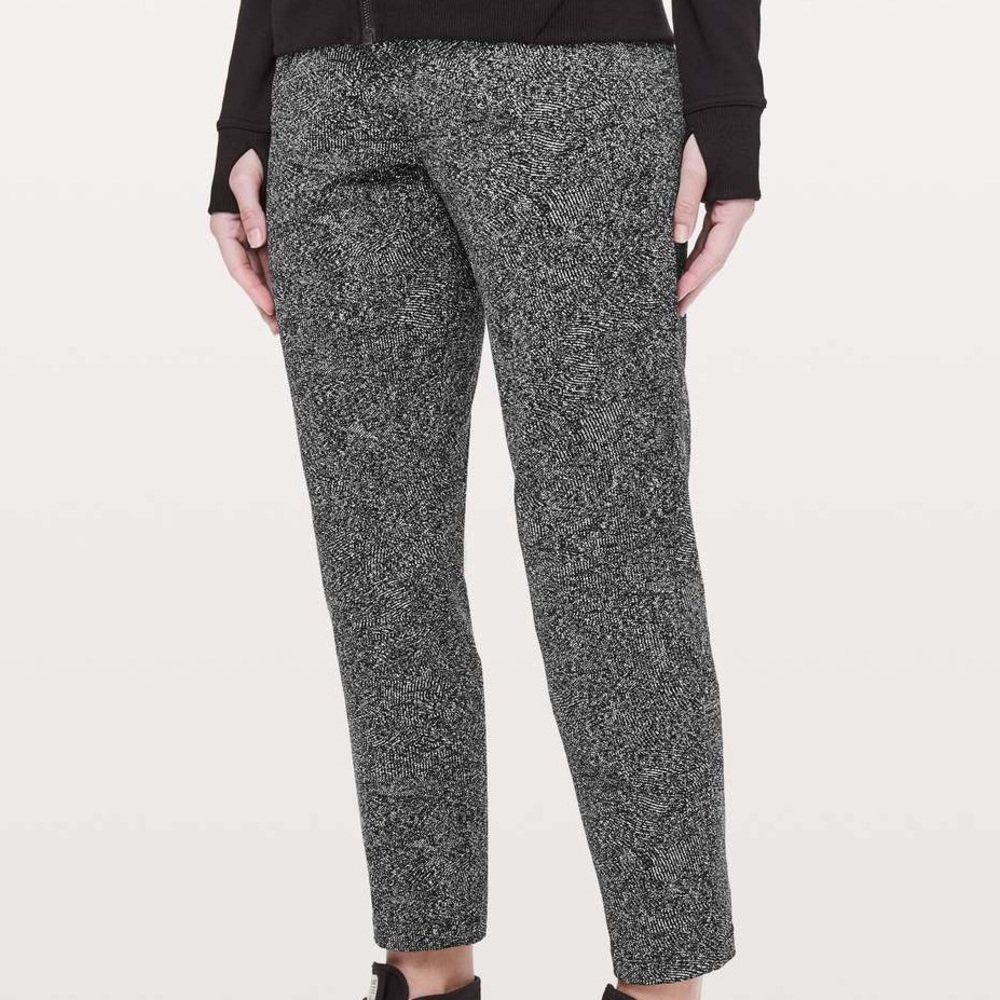 lululemon On The Fly Pant